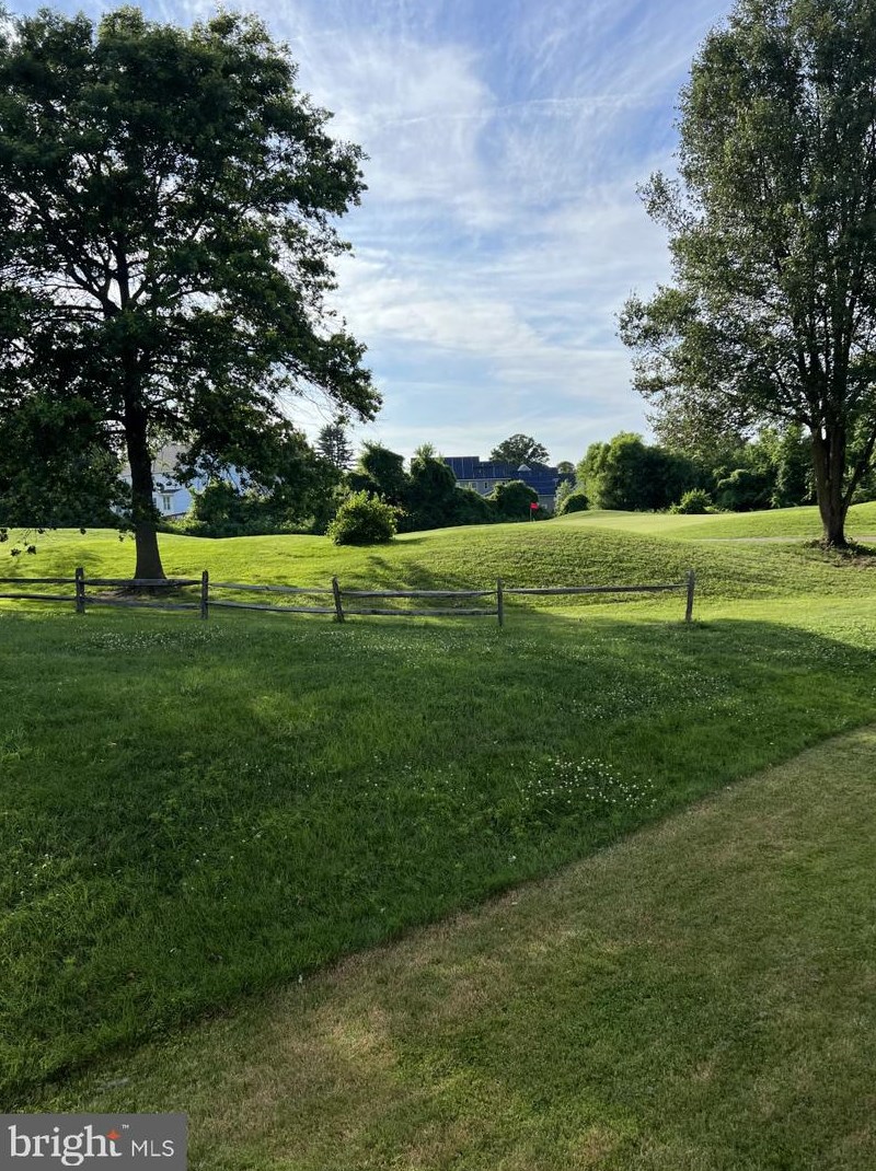 1514 Long Dr Ct, Crofton MD 21114-3206 exterior