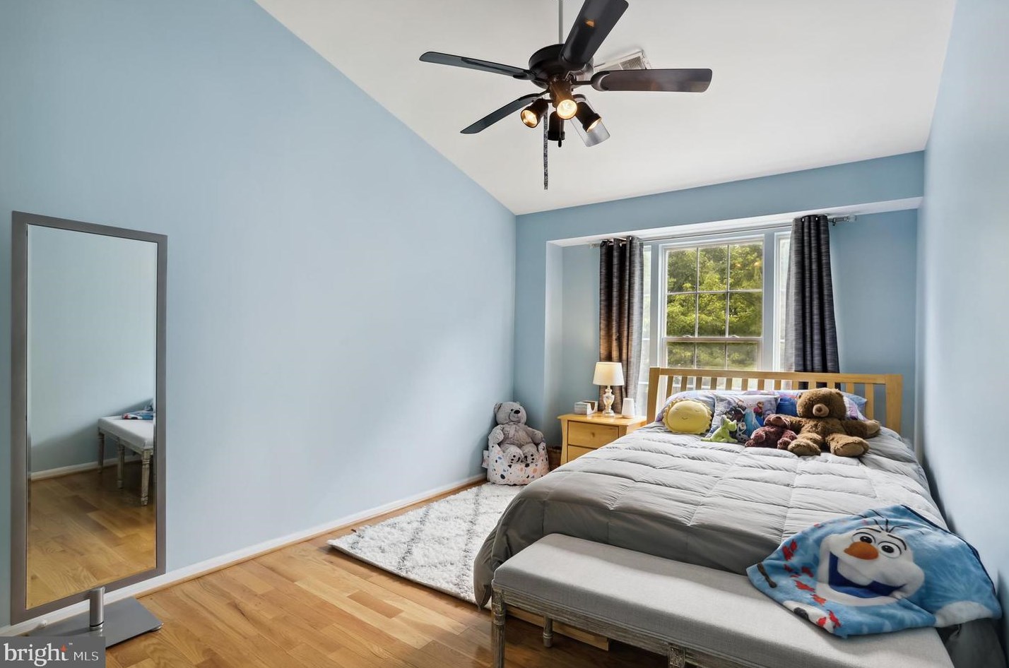 1514 Long Dr Ct, Crofton MD 21114-3206 exterior