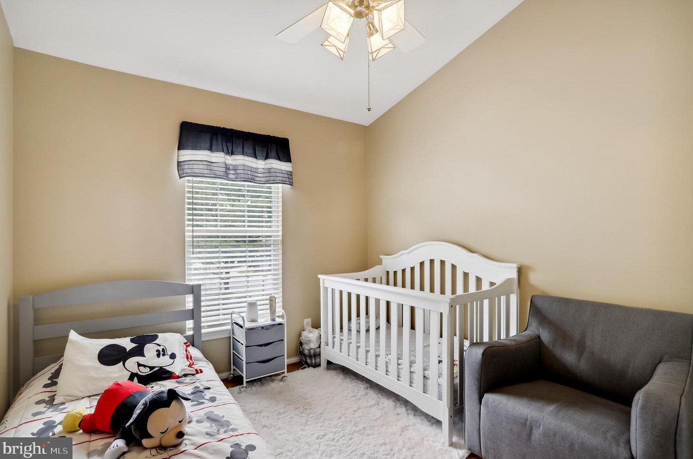 1514 Long Dr Ct, Crofton MD 21114-3206 exterior