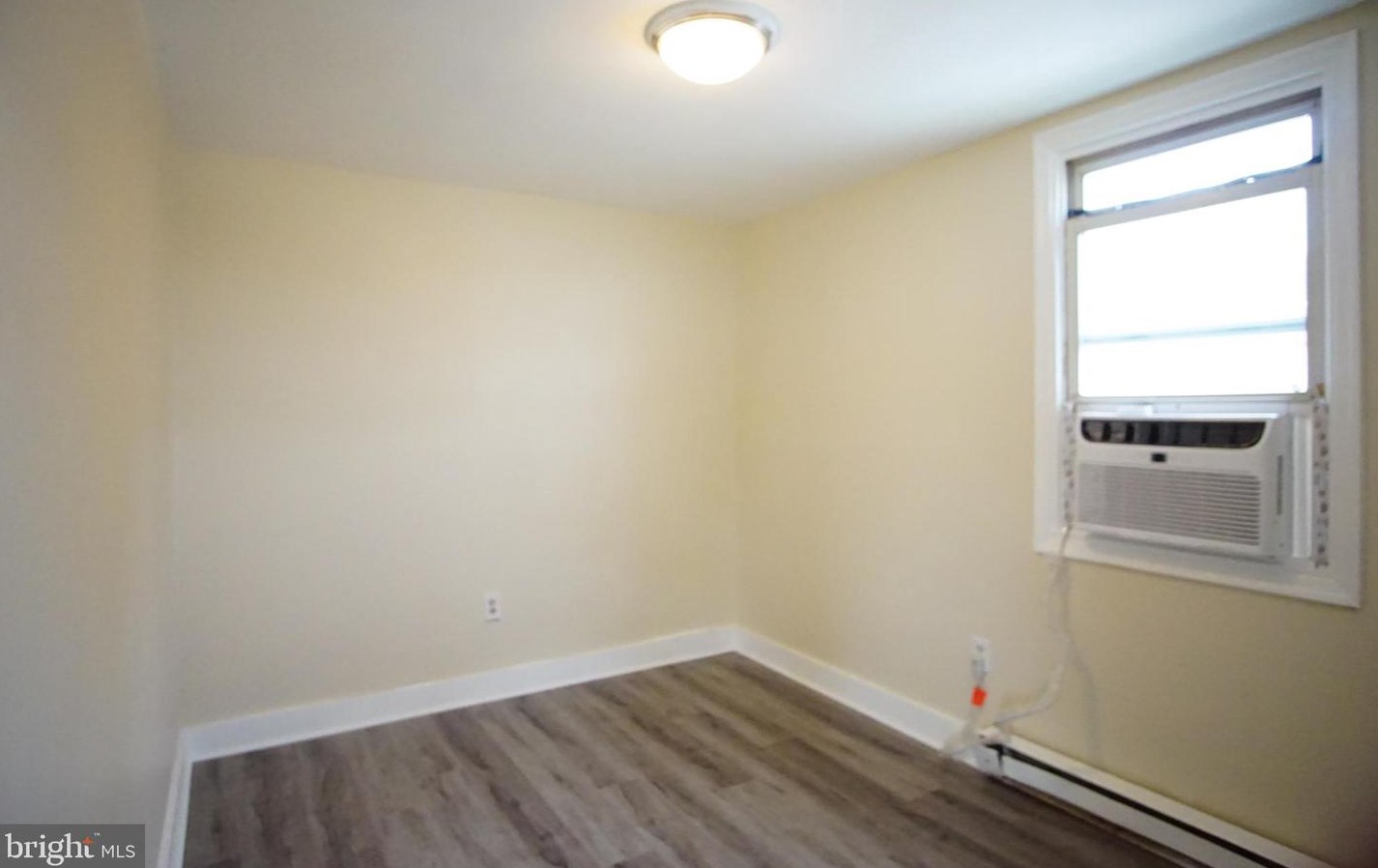 5200 Ballman Ave #3, Baltimore, MD 21225