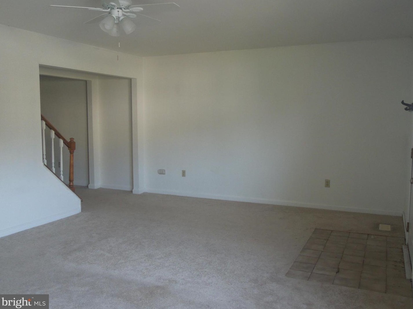 1738 Farmington Ct, Crofton MD  21114-2307 exterior