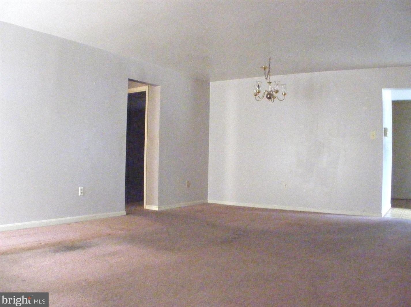 1683 Hart Ct, Crofton MD 21114-1613 exterior