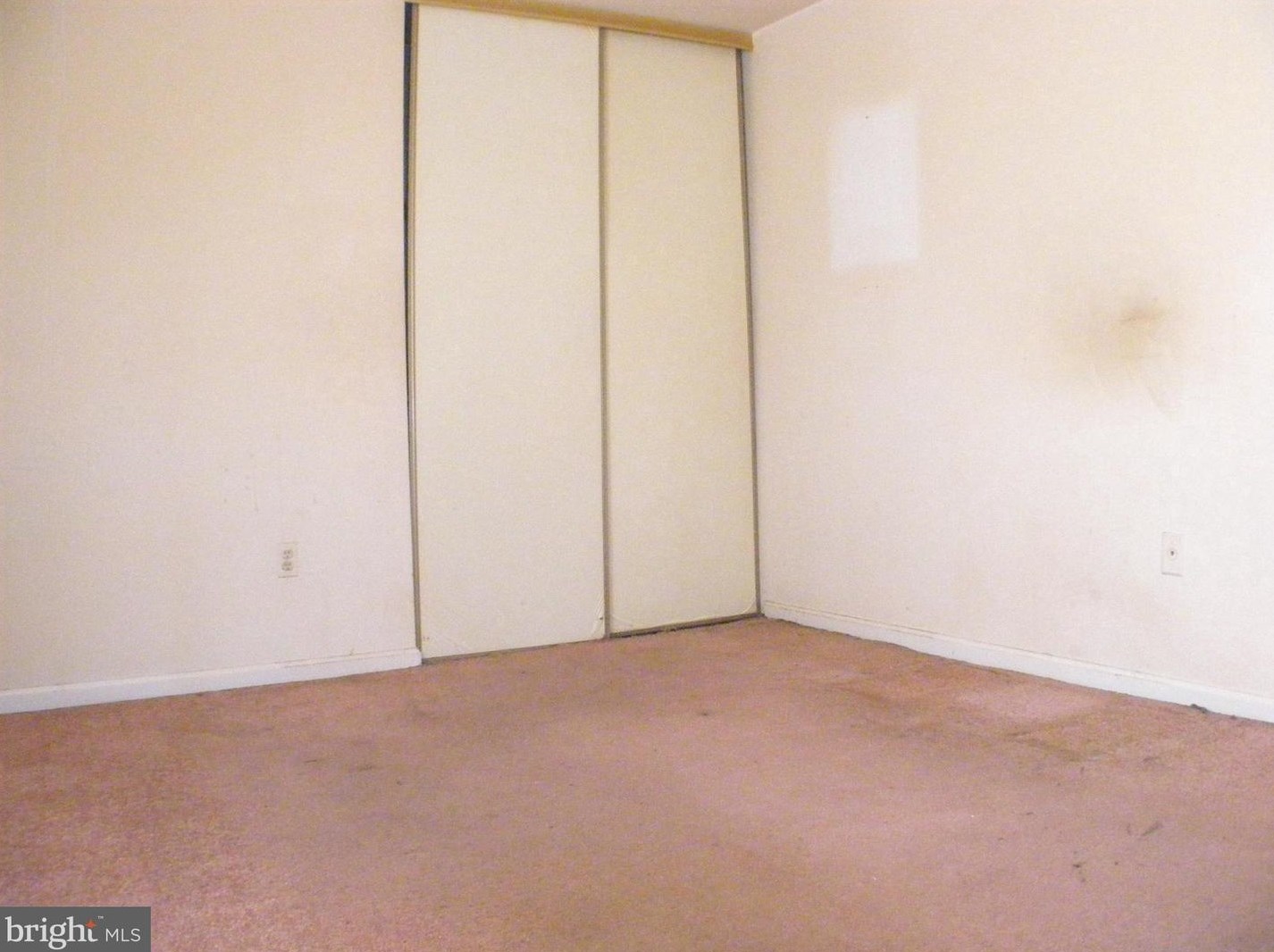 1683 Hart Ct, Crofton MD 21114-1613 exterior