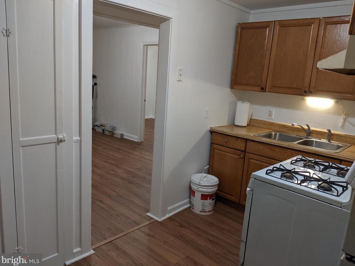 5200 Ballman Ave, Baltimore, MD 21225