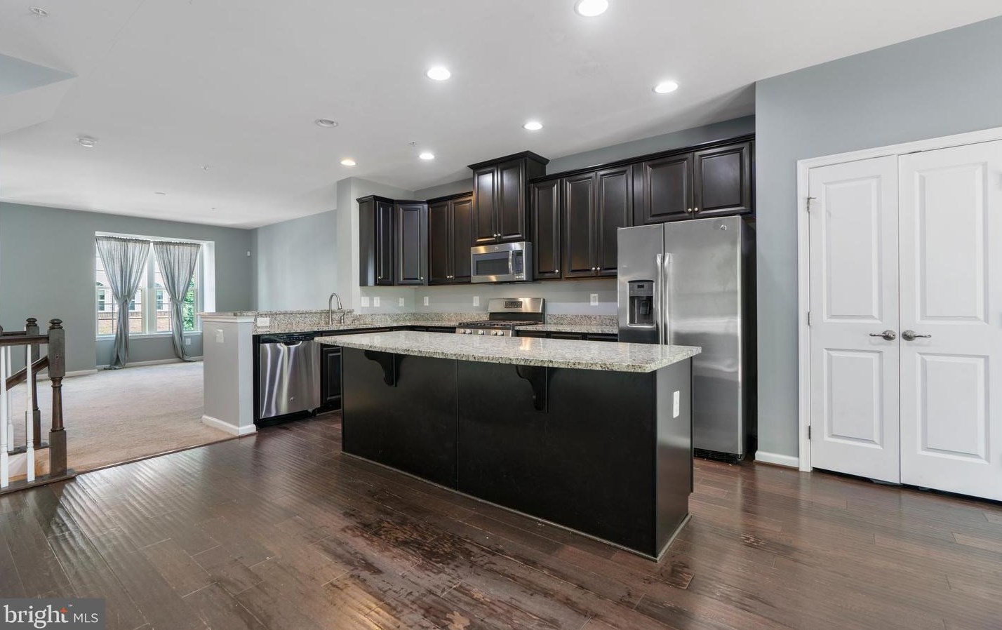 2719 Prospect Hill Dr, Baltimore MD  21076-1083 exterior