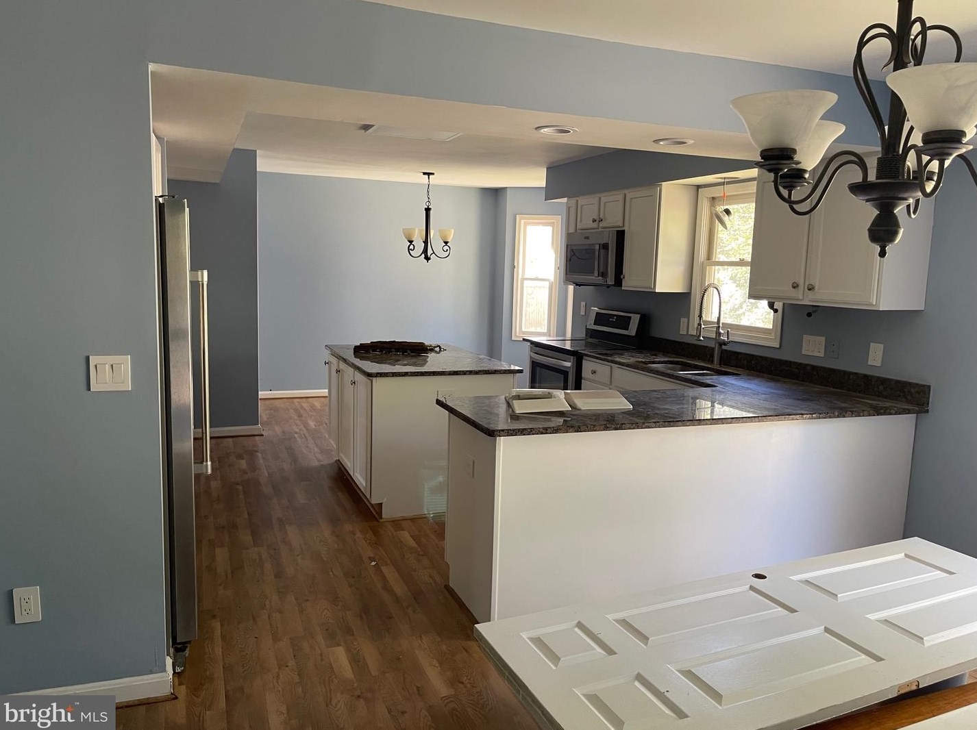 4742 Chestnut Rd, Shady Side, MD 20764