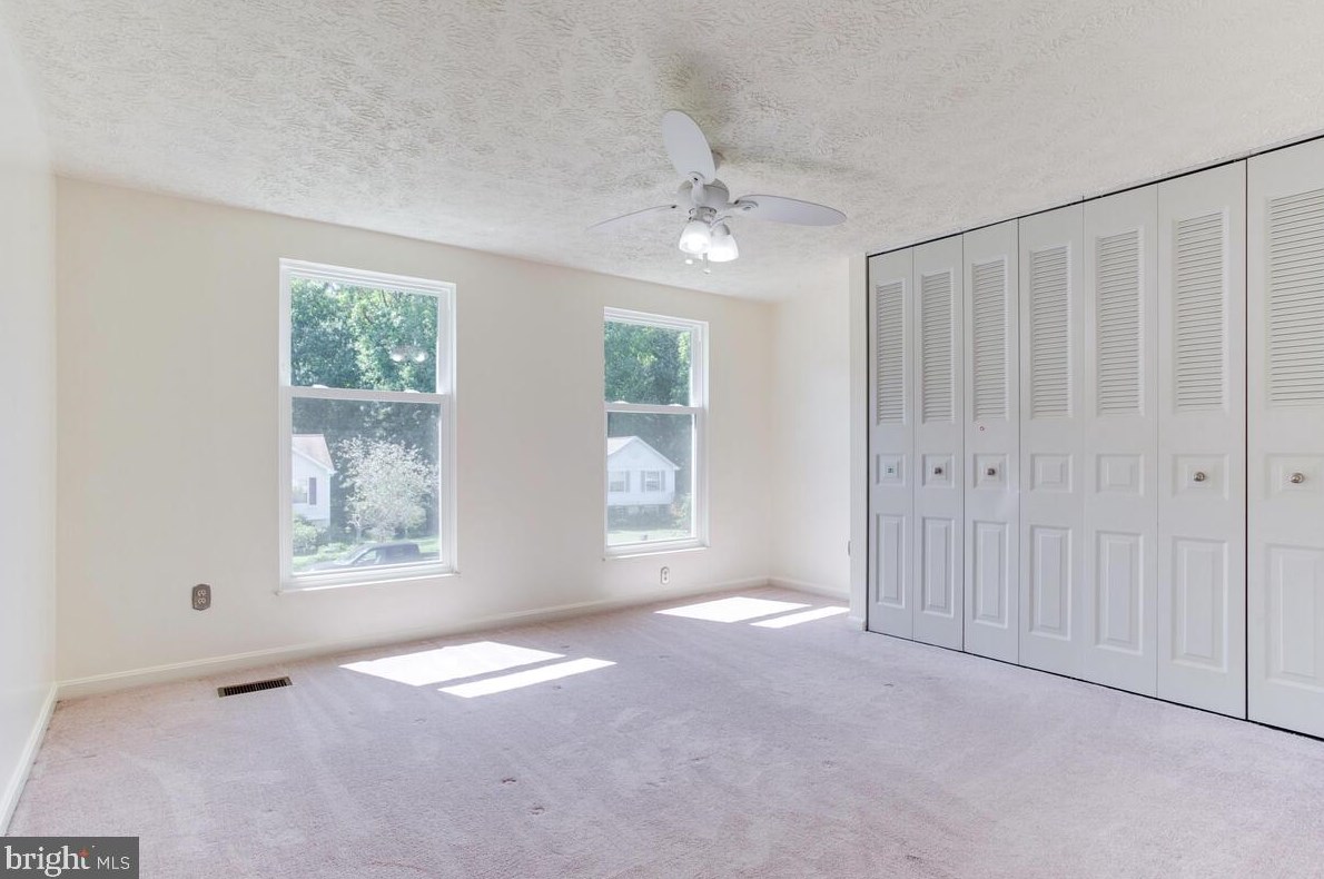 1446 Fairbanks Dr, Baltimore MD  21076-1622 exterior