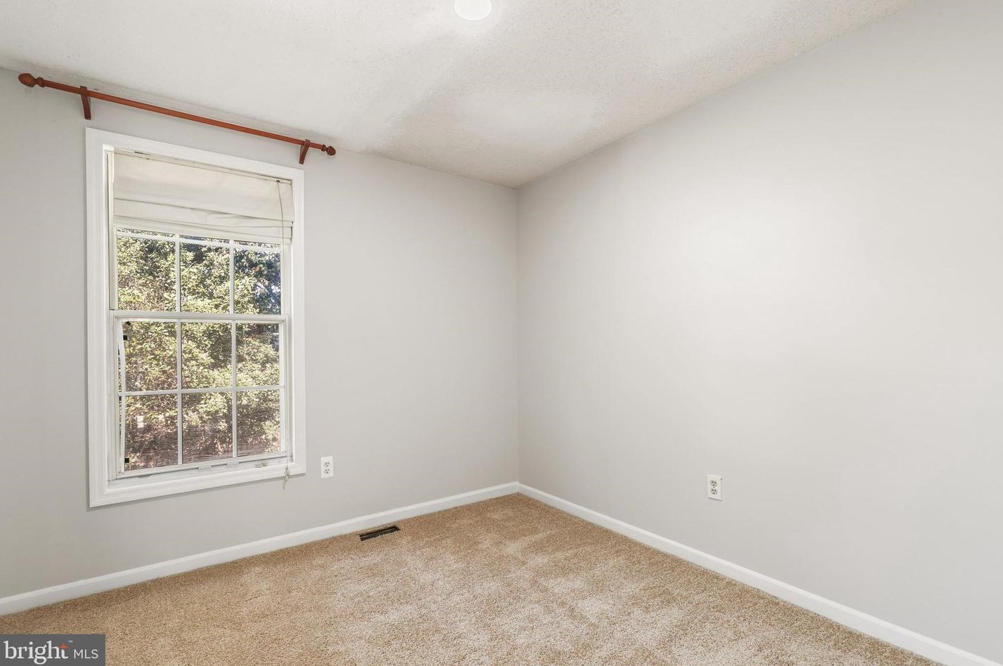 1740 Jacobs Mdw Dr, Severn MD 21144-3036 exterior