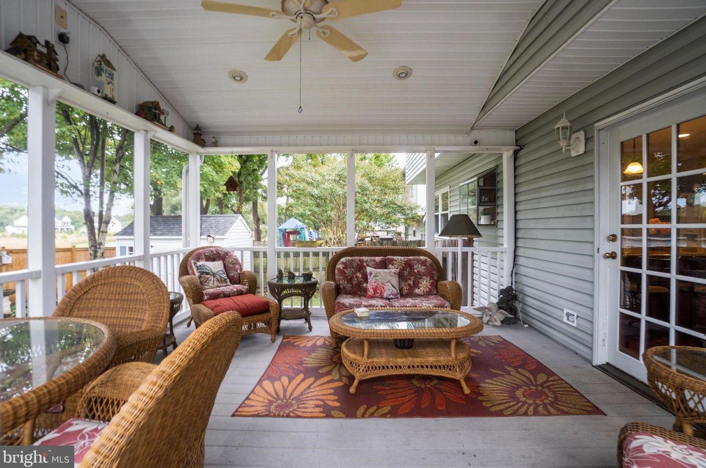 1748 Remington Dr, Crofton MD 21114-1843 exterior