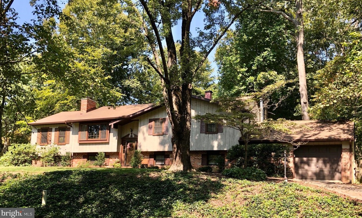 2350 Columbine Ct, Gambrills, MD 21054