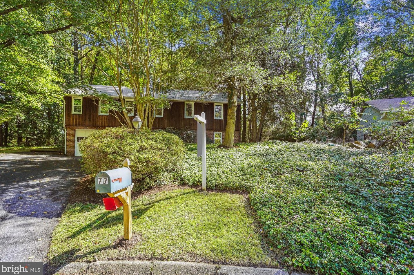 77 Roads End Ln, Severna Park, MD 21146