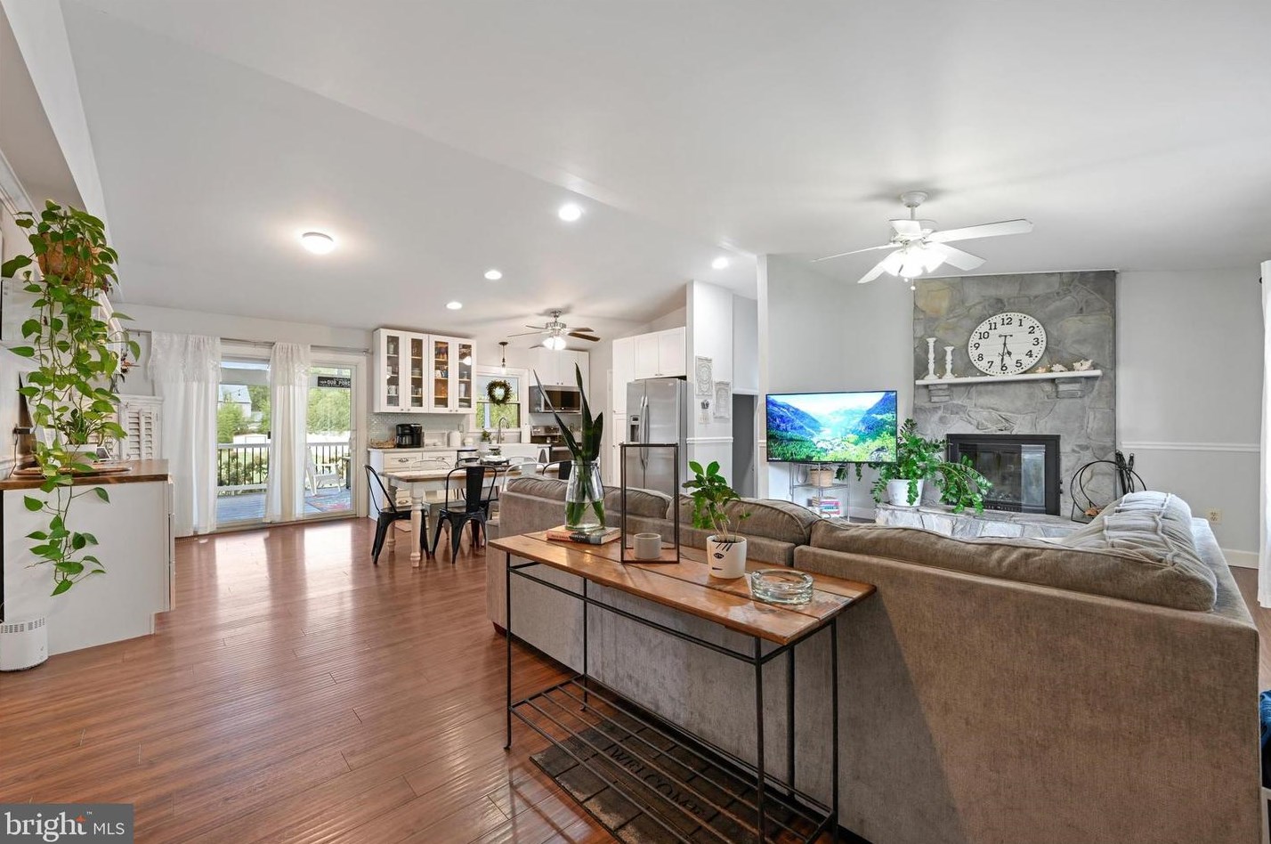 54 Hill Rd, Severna Park, MD 21146