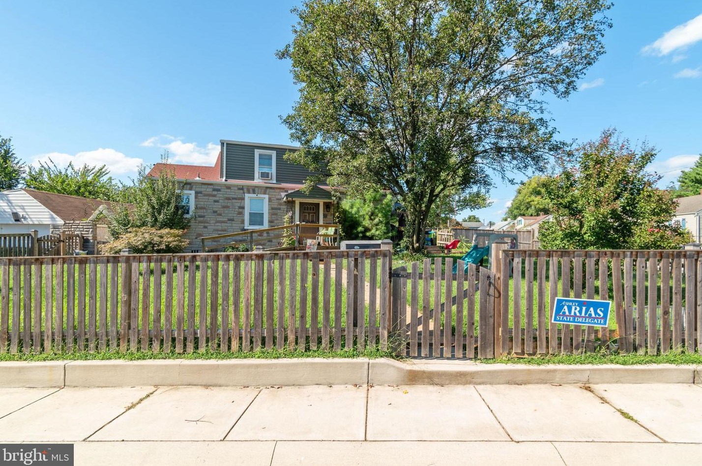 5004 Kramme Ave, Baltimore, MD 21225-3017