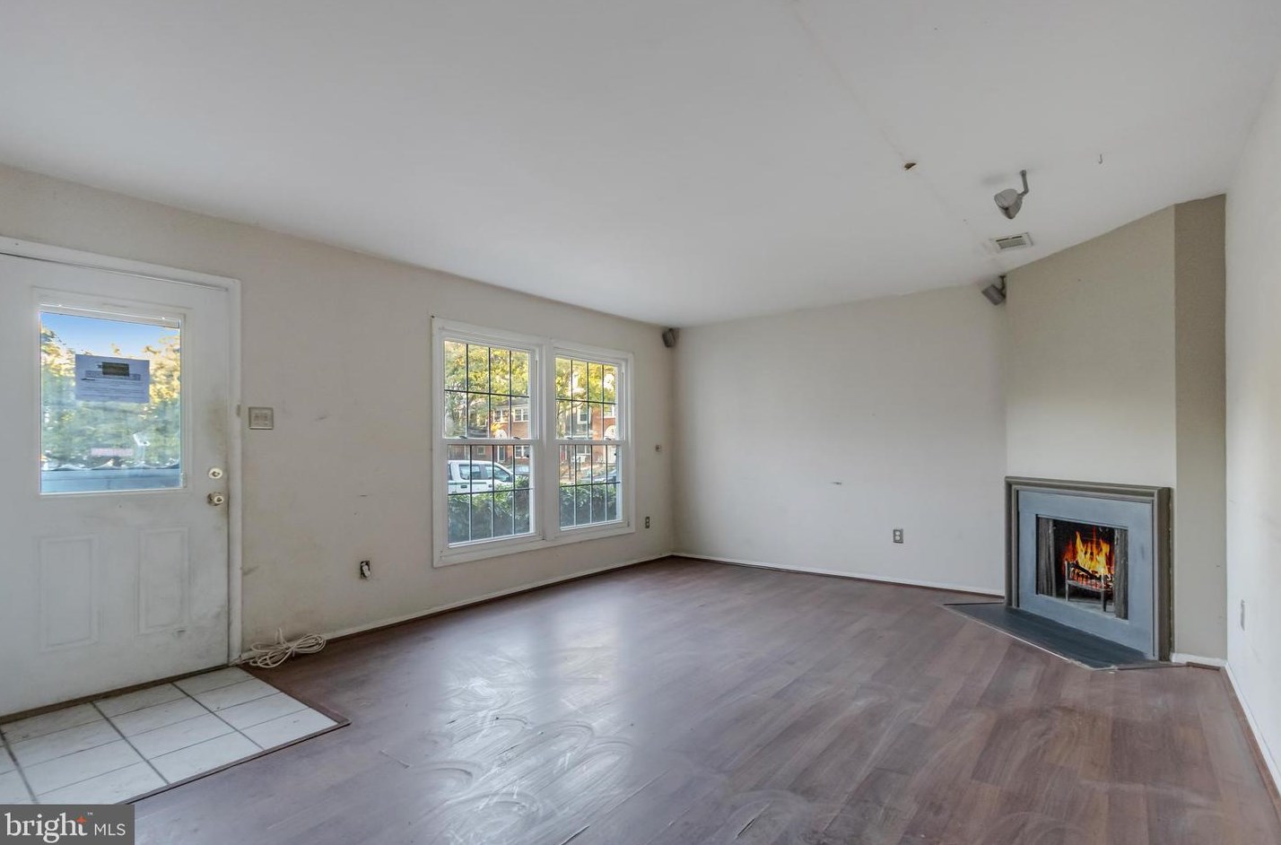 1671 Walleye Dr, Crofton, MD 21114-2325