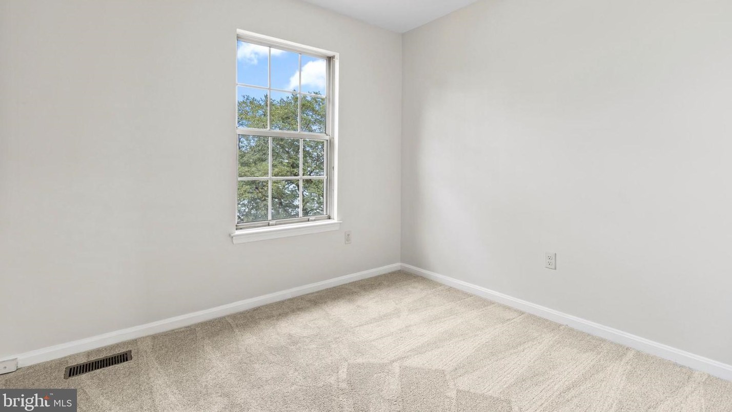 1308 Cox Cv Ct, Baltimore MD  21226-2130 exterior