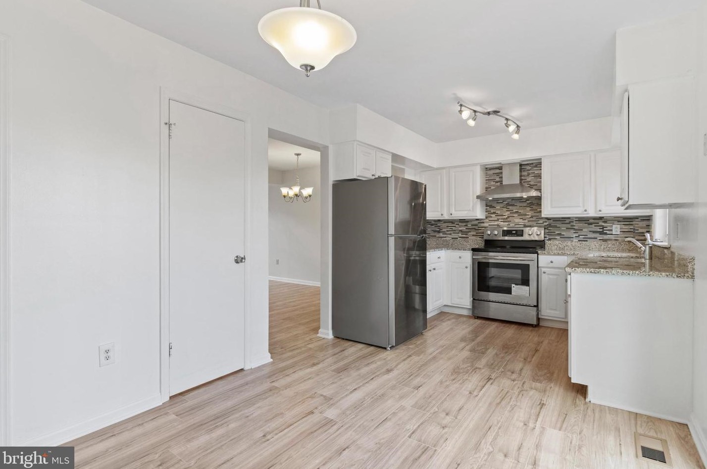 1308 Cox Cv Ct, Baltimore MD  21226-2130 exterior