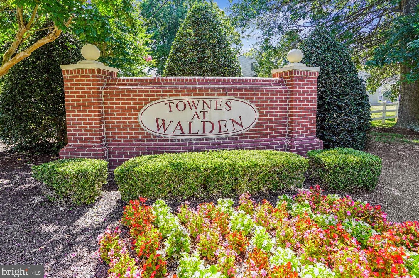 1488 Lowell Ct, Crofton MD 21114-1104 exterior