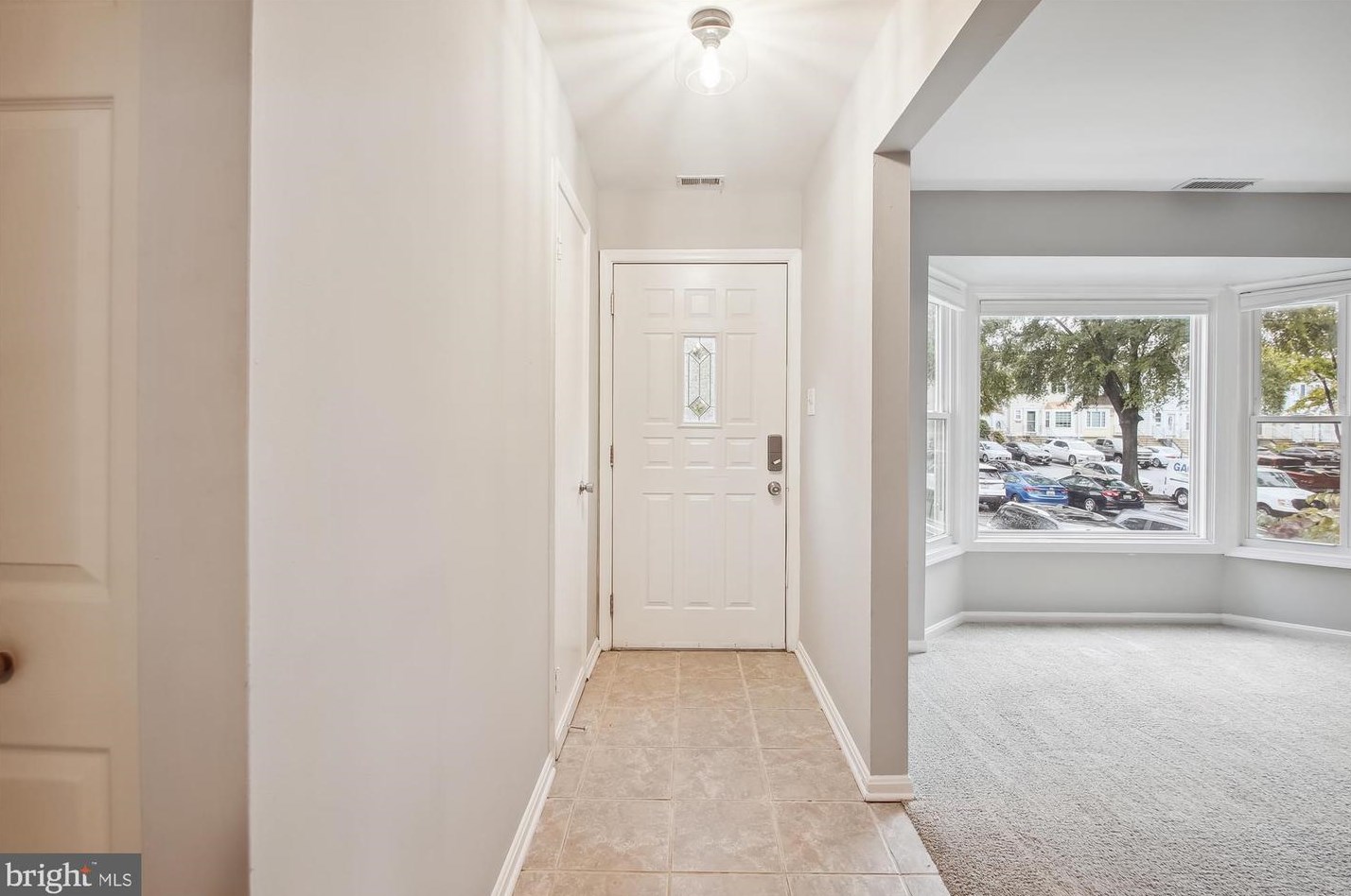 1488 Lowell Ct, Crofton, MD 21114-1105