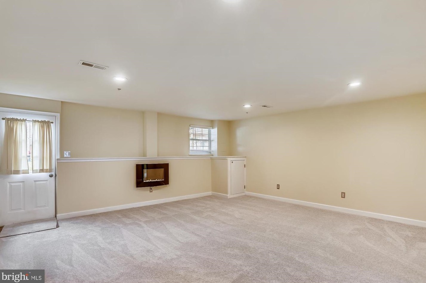 7909 River Rock Way, Baltimore MD exterior