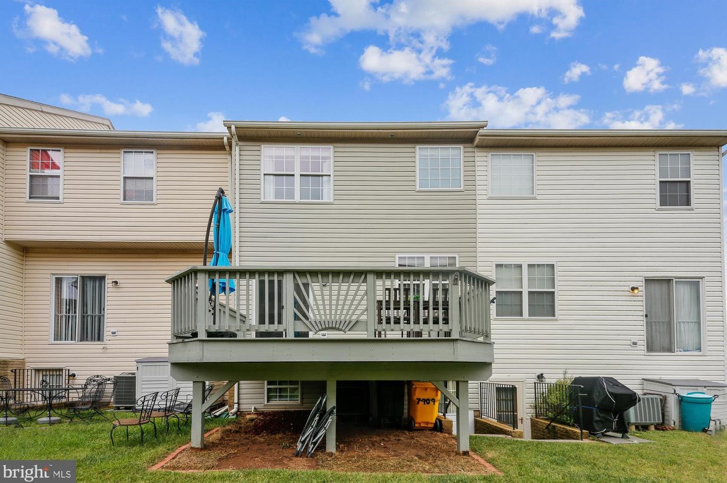 7909 River Rock Way, Baltimore MD exterior