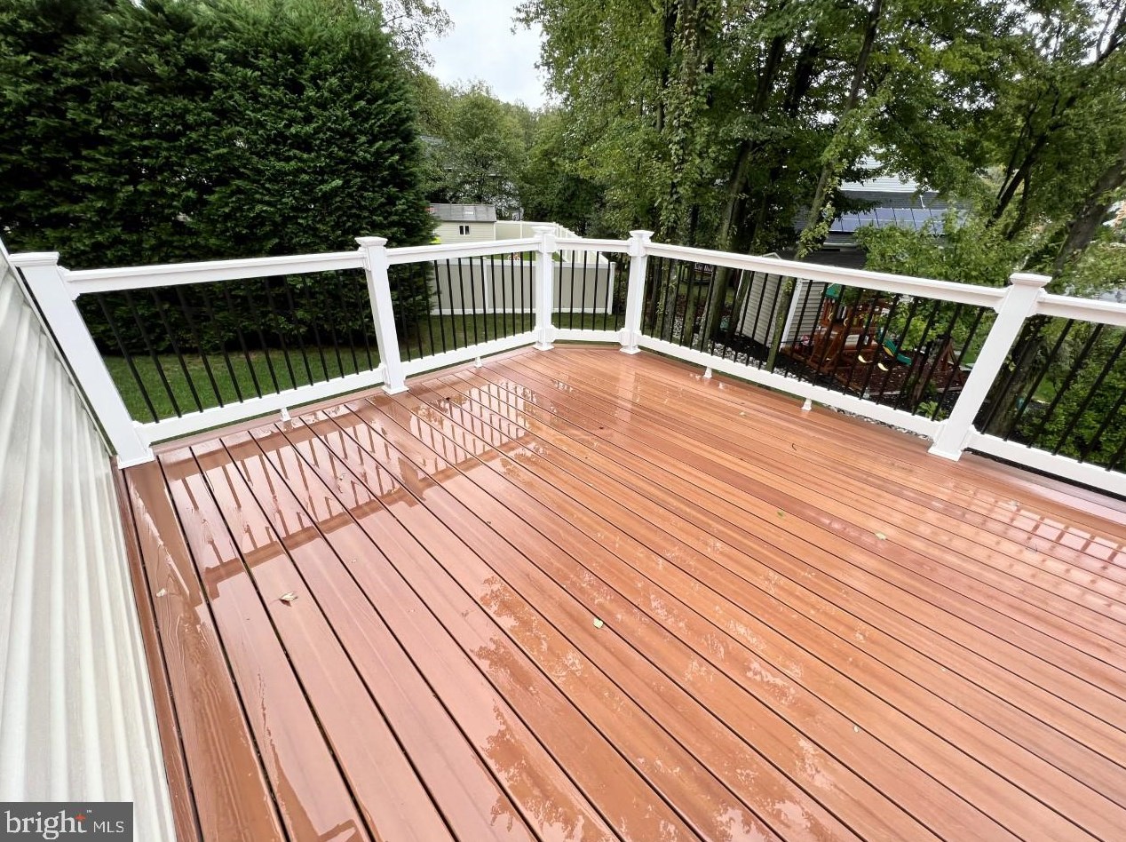 1851 Disney Estates Cir, Severn, MD 21144-1091