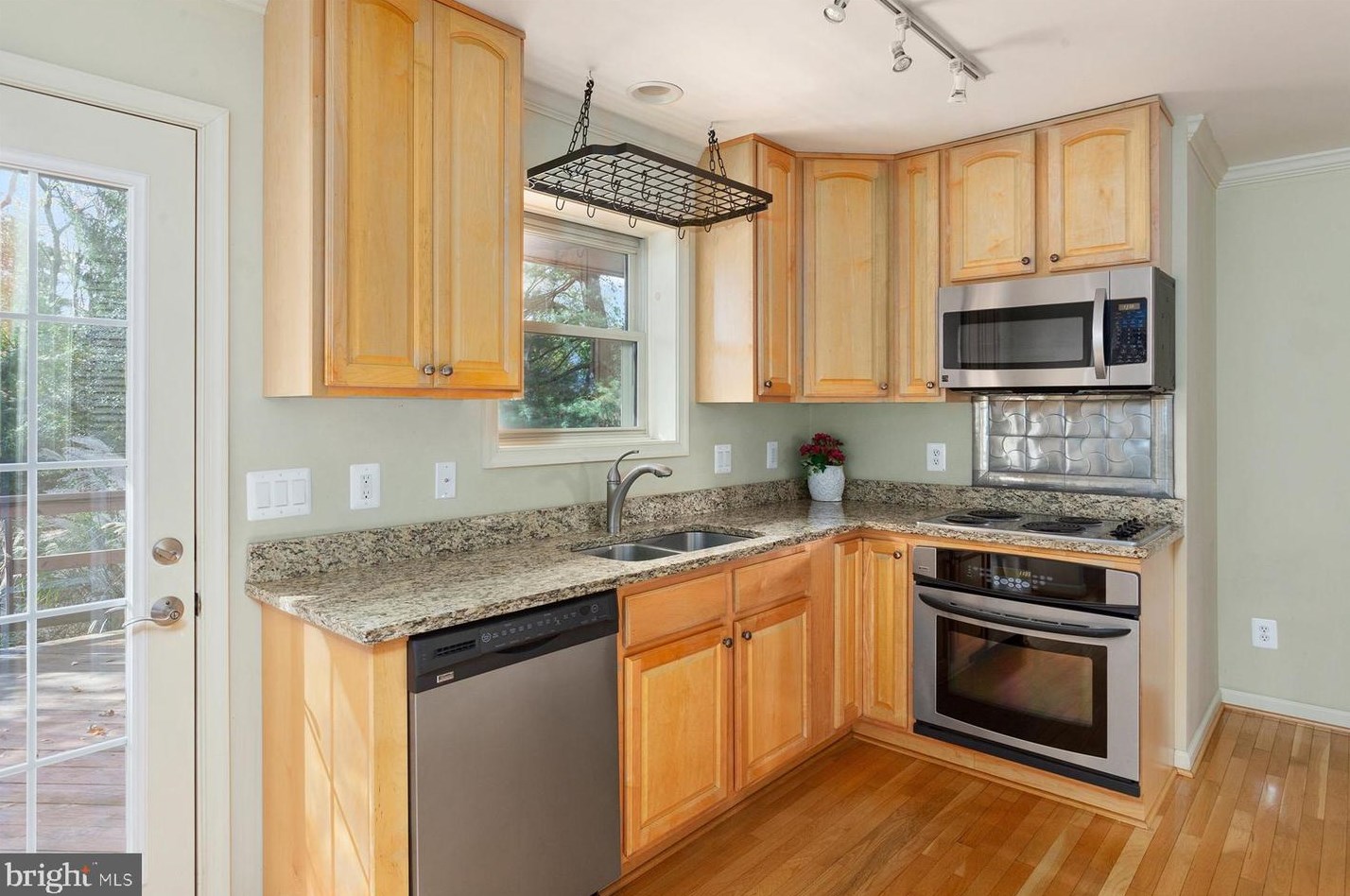 1514 Shipsview Rd, Annapolis MD 21409-5726 exterior