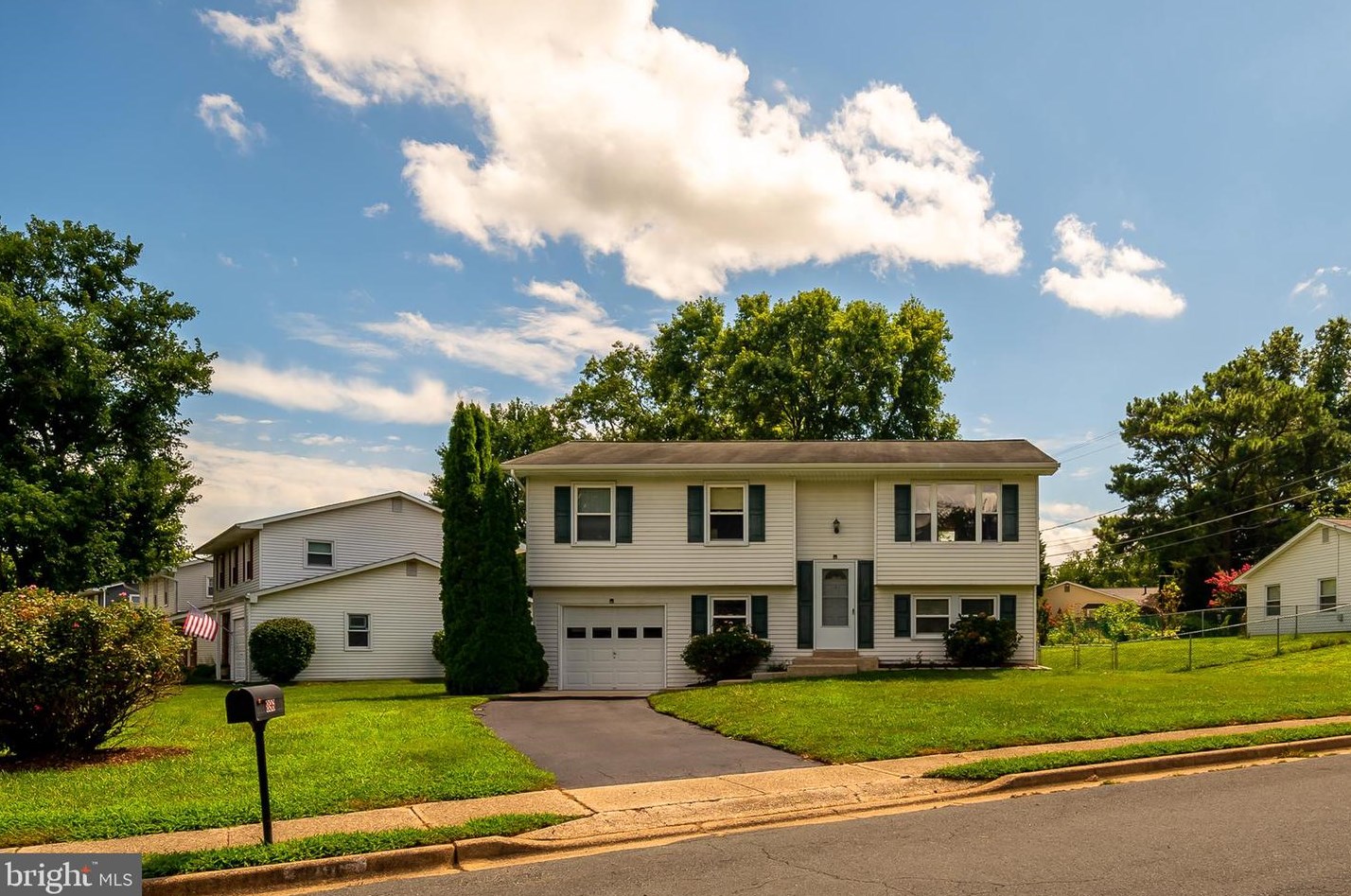 896 Autumn Valley Ln, Gambrills, MD 21054