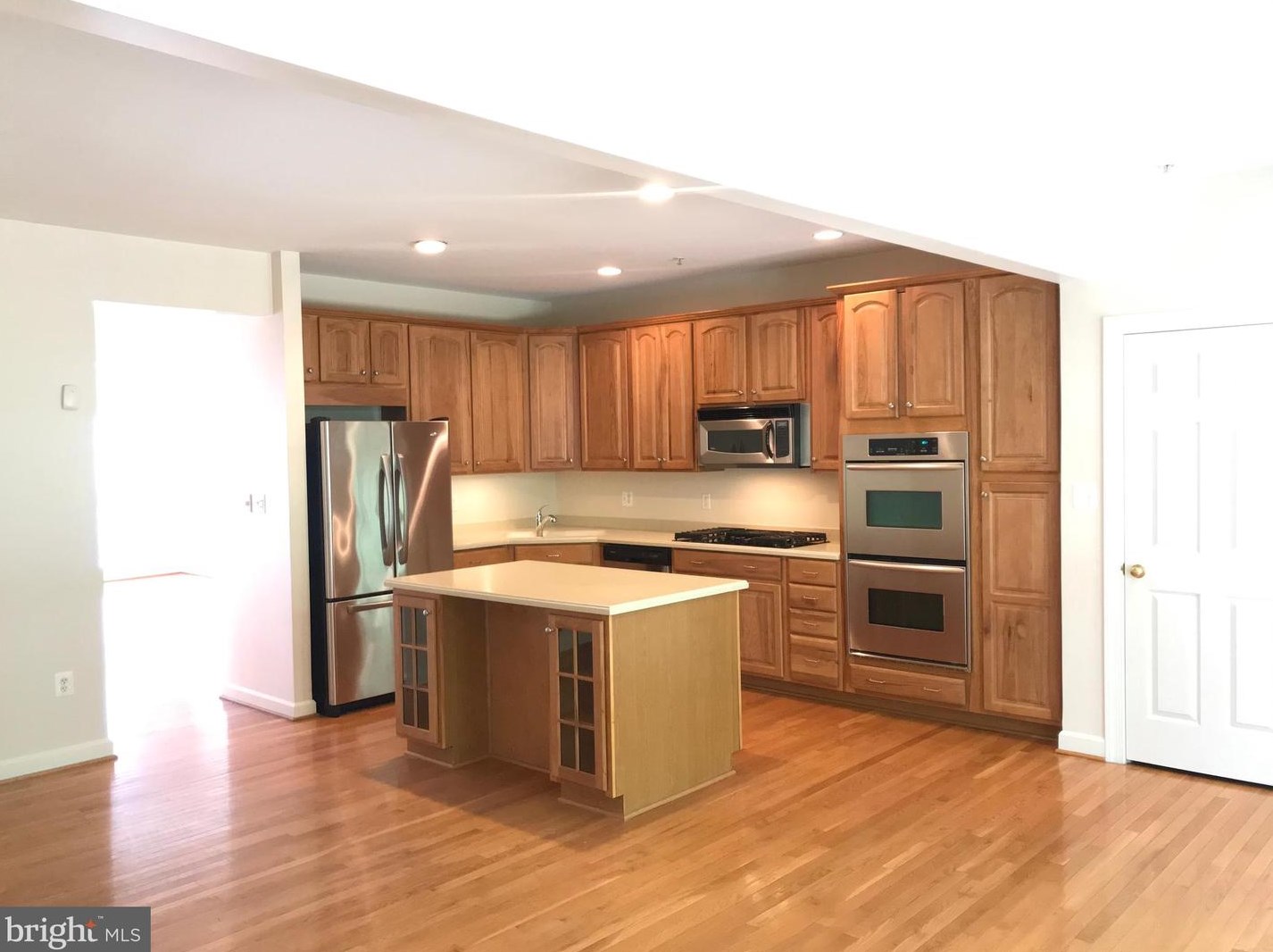 7234 Fair Oak Dr, Baltimore, MD 21076