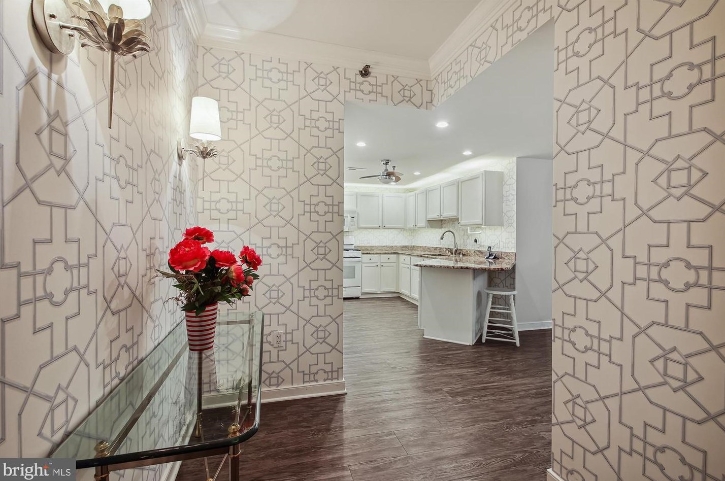 602 Mckinsey Park Dr #305, Severna Park, MD 21146