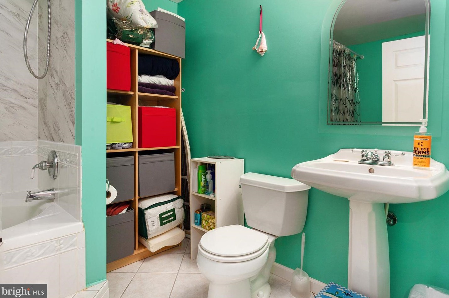 319 Fairfield Dr, Severn MD 21144-3459 exterior