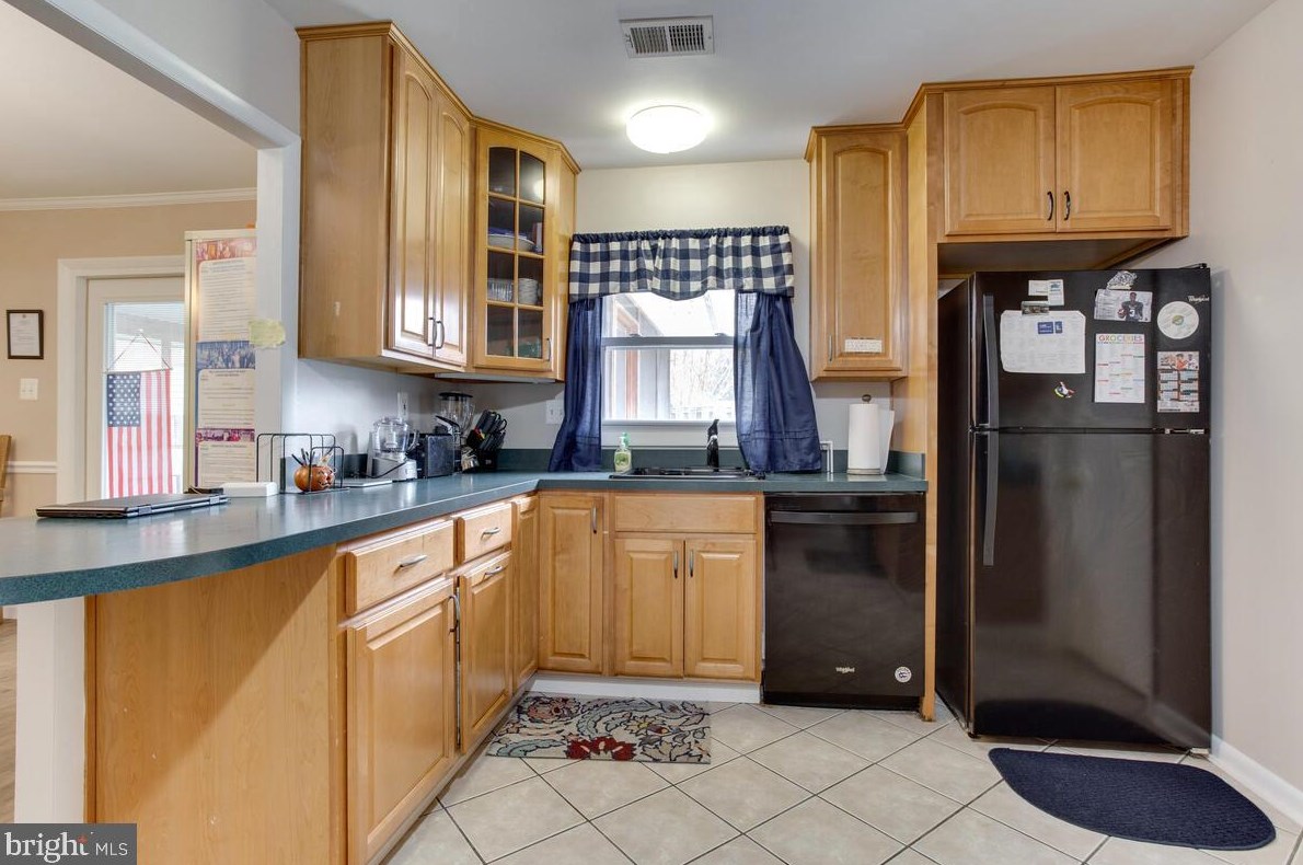 1703 Bellefield Ct, Crofton MD  21114-1904 exterior