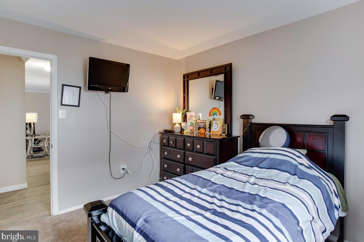 1703 Bellefield Ct, Crofton MD  21114-1904 exterior