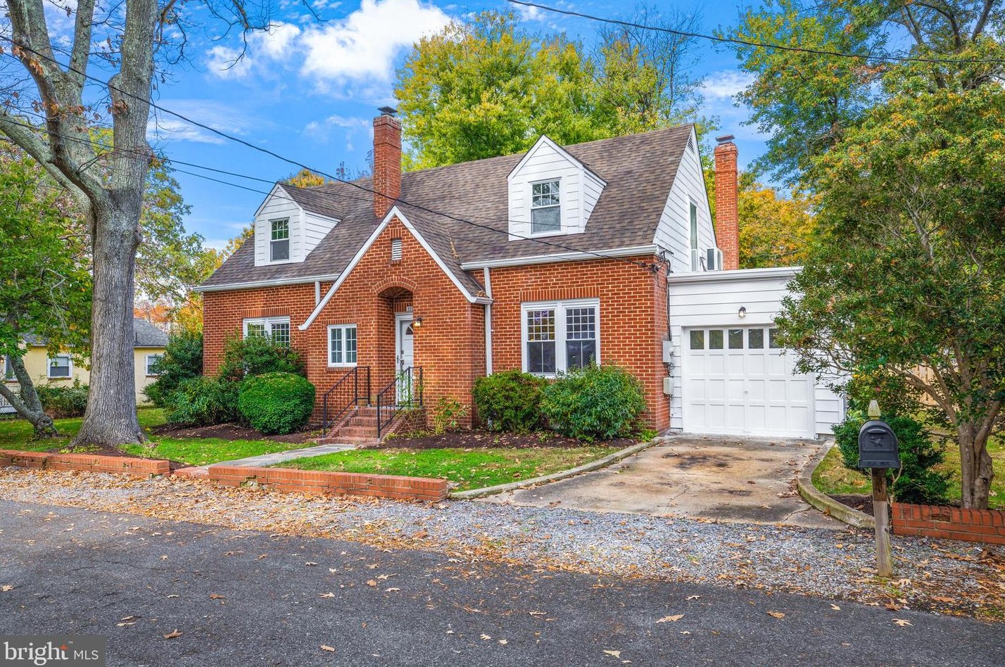 1510 Callaway Dr, Shady Side, MD 20764