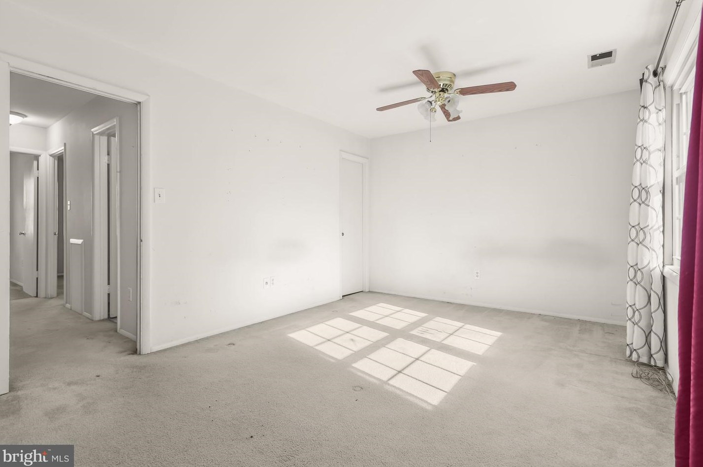 1585 Frst Hl Ct, Crofton MD 21114-1813 exterior