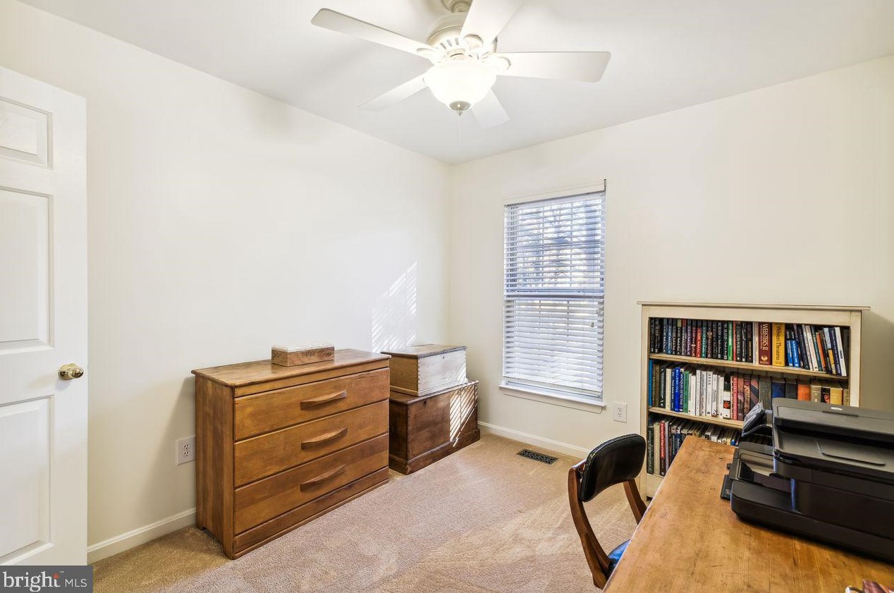 7915 Thrush Mdw Pl, Severn MD 21144-1074 exterior