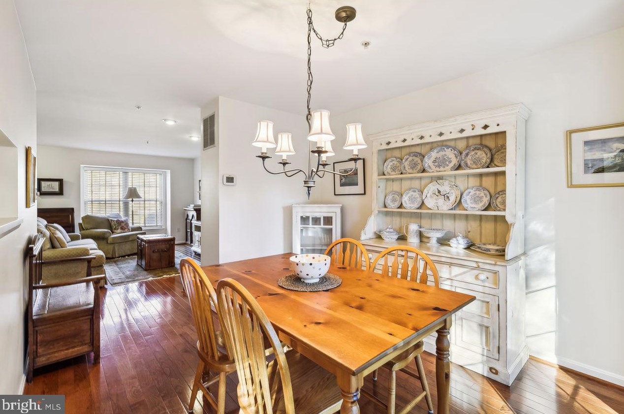 7915 Thrush Mdw Pl, Severn MD 21144-1074 exterior