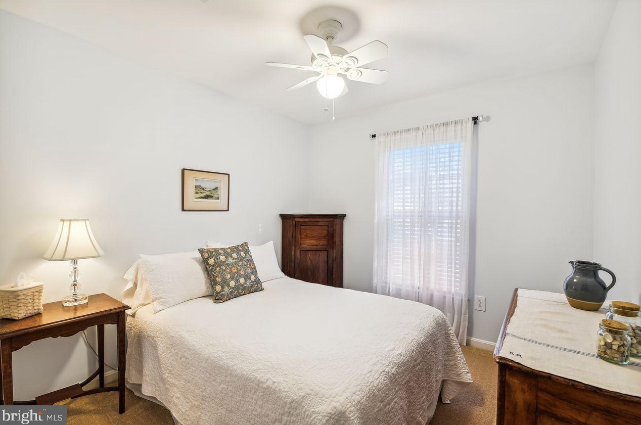 7915 Thrush Mdw Pl, Severn MD 21144-1074 exterior