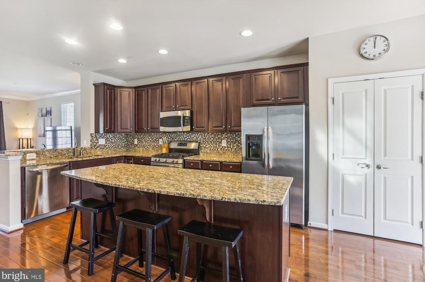 7243 Dorchester Woods Ln, Baltimore, MD 21076-1180