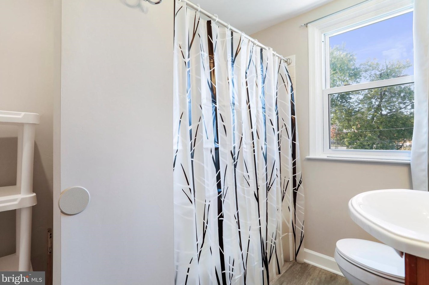 425 5th Ave, Baltimore MD  21227-3247 exterior