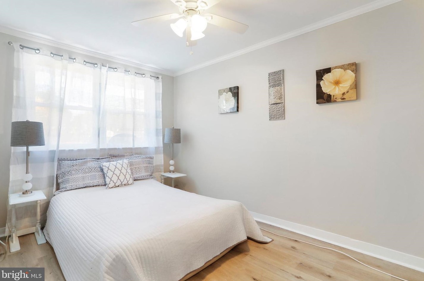 425 5th Ave, Baltimore MD  21227-3247 exterior