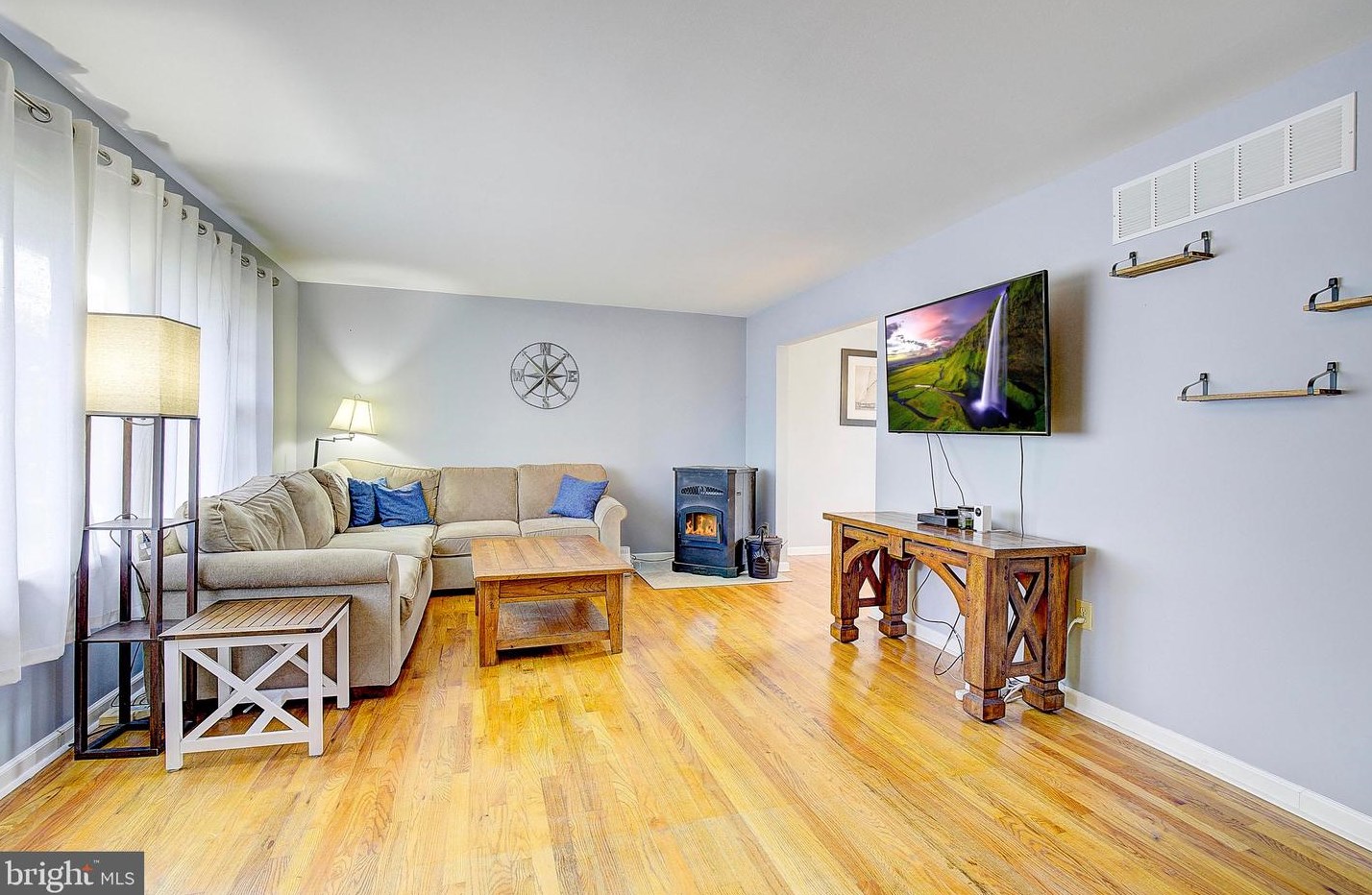 823 Danza Rd, Severn, MD 21144-2106