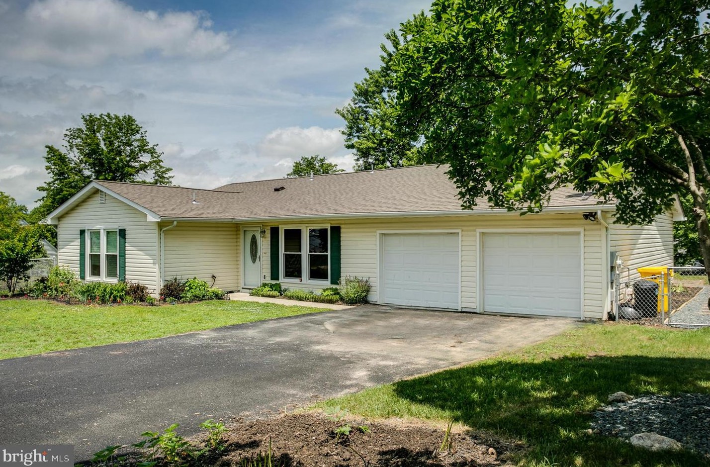 1898 Alderney Ct, Severn MD  21144-1521 exterior