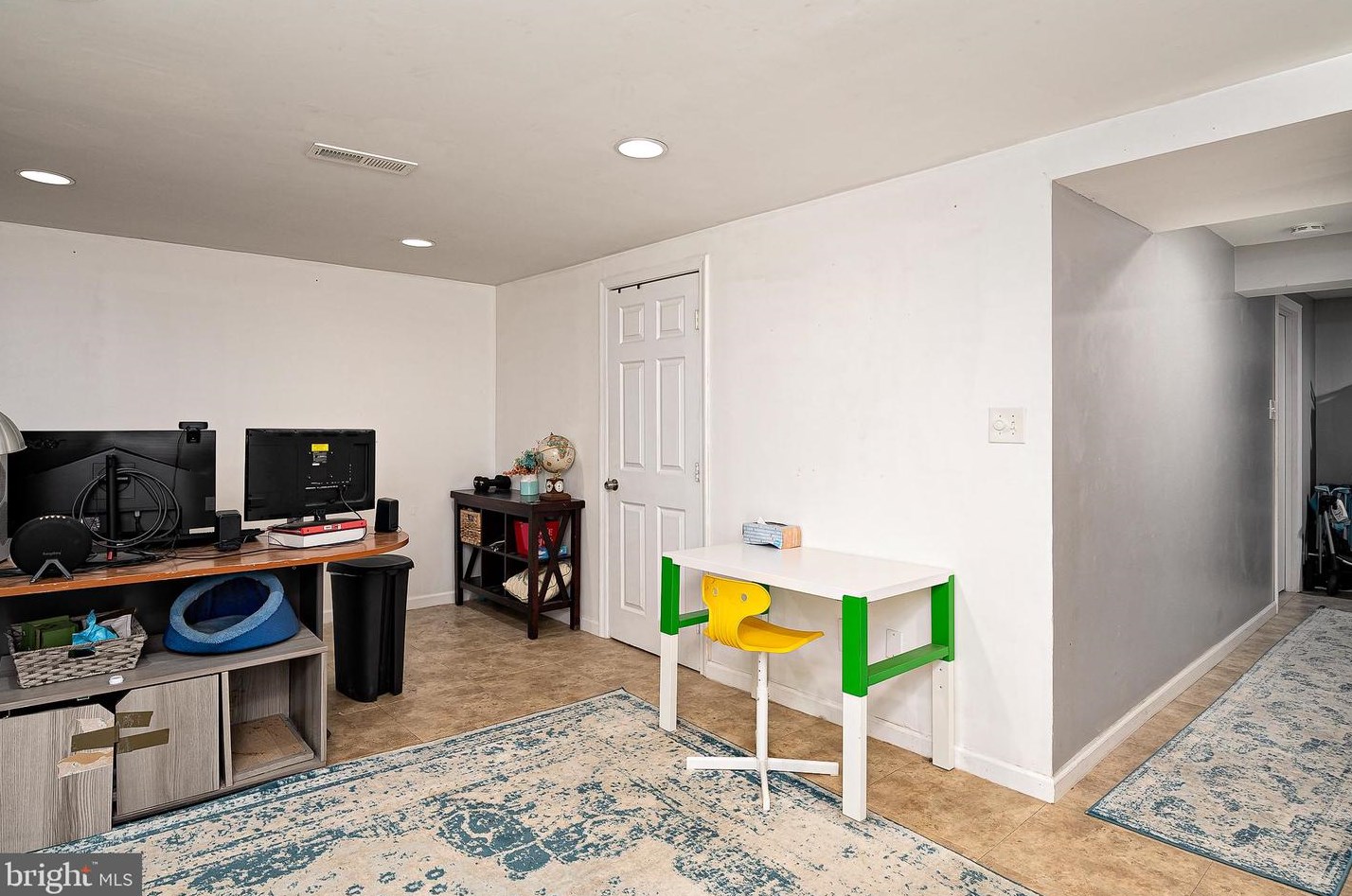 1621 Mount Airy Ct, Crofton MD  21114-1710 exterior