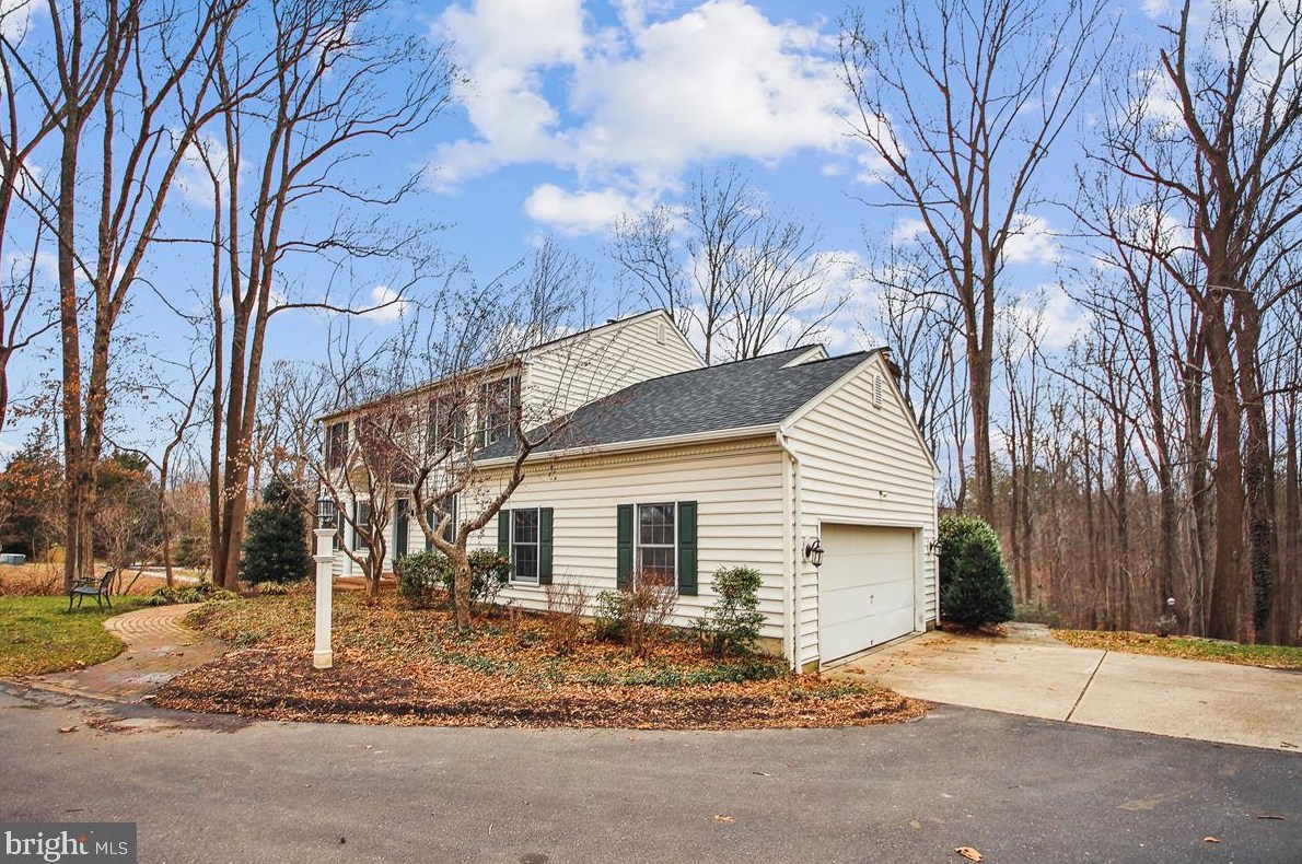 1700 Saddle Dr, Gambrills, MD 21054