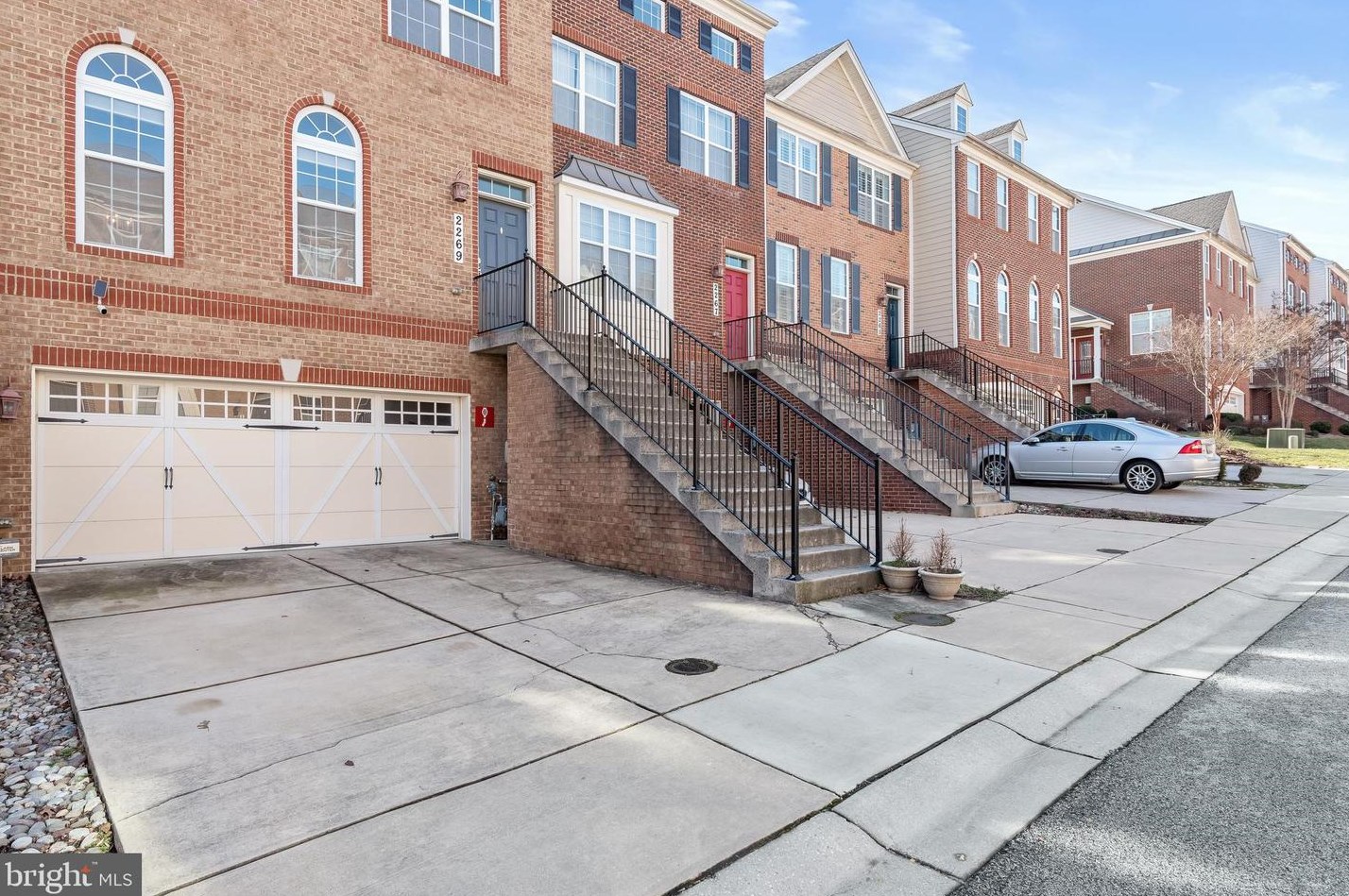 2269 Brimstone Pl, Baltimore, MD 21076-1871