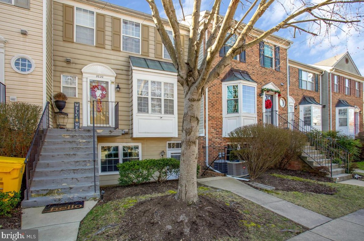 2022 Pawlet Dr, Crofton, MD 21114-1665