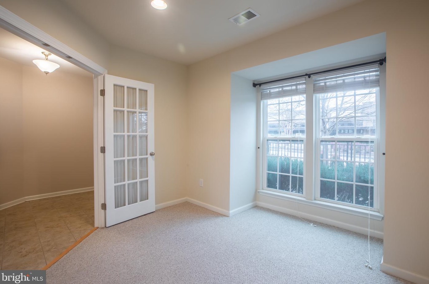 1009 Ironwood Ln, Baltimore MD  21076-3167 exterior