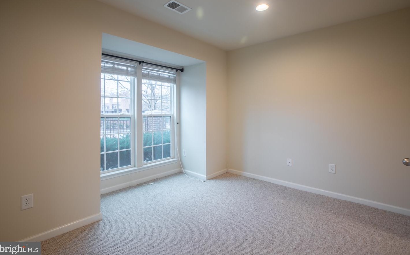 1009 Ironwood Ln, Baltimore, MD 21076