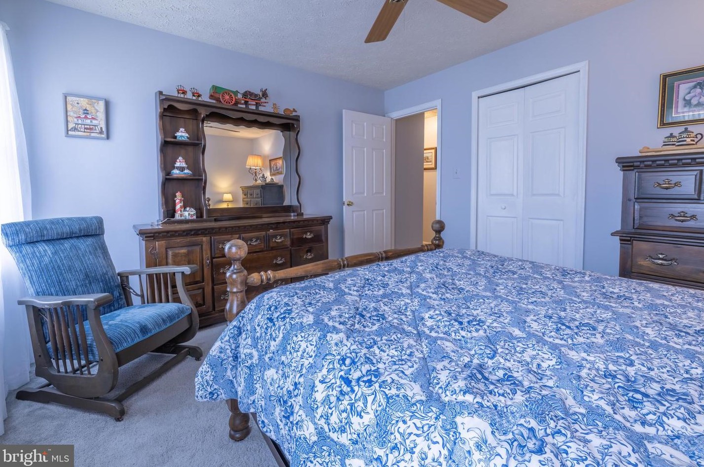 303 Greenridge Dr, Dunkirk MD  20754-2109 exterior