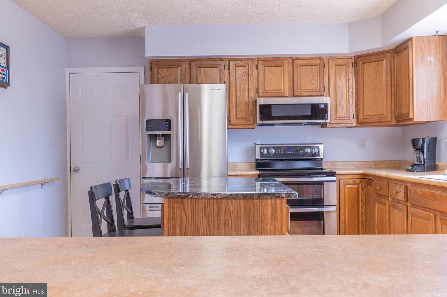 303 Greenridge Dr, Dunkirk MD  20754-2109 exterior